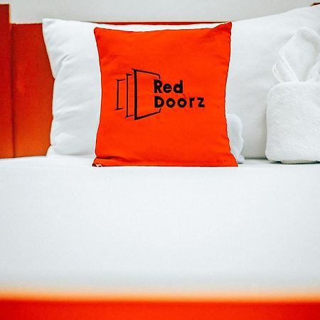 Reddoorz At S & L Apartelle Daraga Albay Legazpi Exterior foto