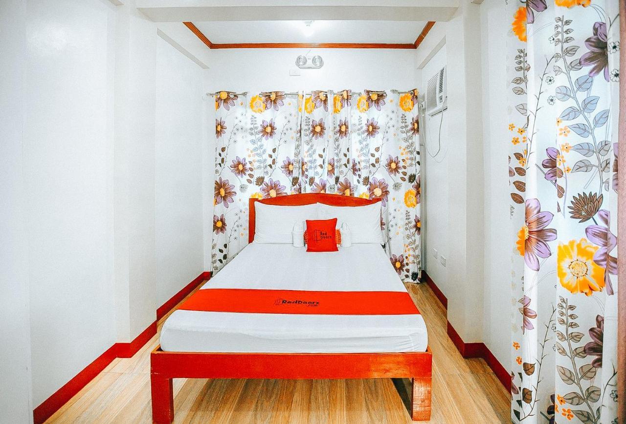 Hotel Reddoorz At S & L Apartelle Daraga Albay Legazpi Exterior foto